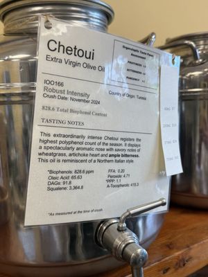 Olive del Mondo: Olive Oils, Vinegars & Vegan Mini Mart by null