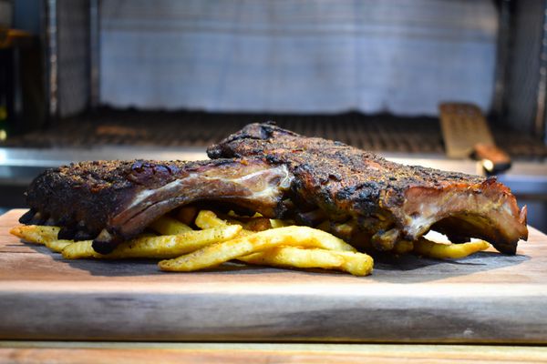 Smoky Rock BBQ by null