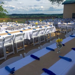 Rochester Wedding Barn - outdoor seating