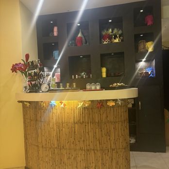 Bella Isa Salon & Spa - Massage Near Me - Boracay, AKL