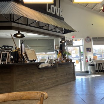 The Porch Prescott - Service counter - Coffee & Tea Near Me - Prescott, Arizona The Porch Prescott - Service counter - Coffee & Tea Near Me - Prescott, Arizona