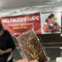 Small Dubai chocolate bar