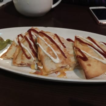 New York Cafe & Bar - Duck Quesadilla - American Near Me - Hong Kong, HK