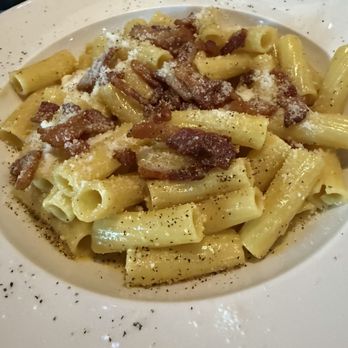 Brusketta Italian Caffe - Carbonara pasta - Italian Near Me - Pembroke Pines, Florida