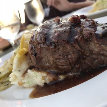 Cafe Pamlico - Filet - Seafood Near Me - Buxton, North Carolina