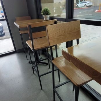 7 Leaves Cafe - Indoor seating - Macarons Near Me - Las Vegas, Nevada
