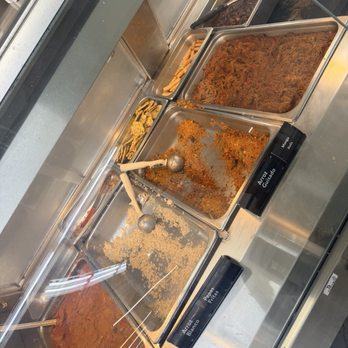 Walmart Supercenter - Hot food area food look super dry - Grocery Near Me - San Juan, Puerto Rico Walmart Supercenter - Hot food area food look super dry - Grocery Near Me - San Juan, Puerto Rico