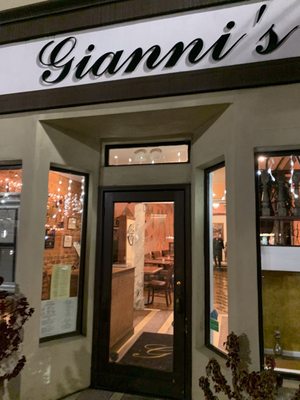 Gianni's Trattoria by null