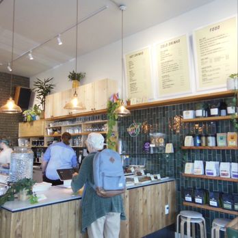 Kits Beach Coffee - Coffee & Tea Near Me - Vancouver, British Columbia