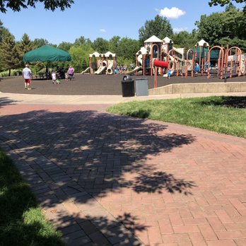 Chesterfield Central Park - Playground for the kiddos - Parks Near Me - Chesterfield, Missouri