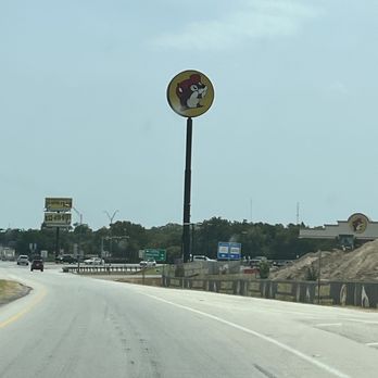 Buc-ee’s - Convenience Stores Near Me - Luling, Texas Buc-ee’s - Convenience Stores Near Me - Luling, Texas