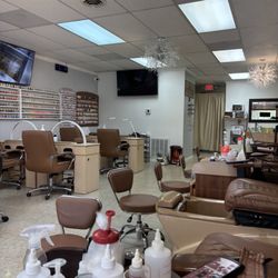 Couture Nails And Spa - Salon