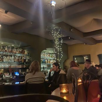 À Côté - Bar - French Near Me - Oakland, California À Côté - Bar - French Near Me - Oakland, California