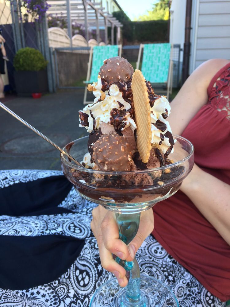 EIS CAFE VENZIA BORDESHOLM Bahnhof Str. 41, Bordesholm, Schleswig