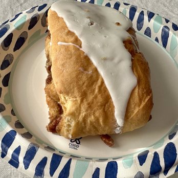 Shepherdstown Sweet Shop Bakery - The actual bun. It is huge. - Bakeries Near Me - Shepherdstown, West Virginia Shepherdstown Sweet Shop Bakery - The actual bun. It is huge. - Bakeries Near Me - Shepherdstown, West Virginia