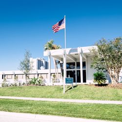 Riverside Recovery of Tampa - Exterior