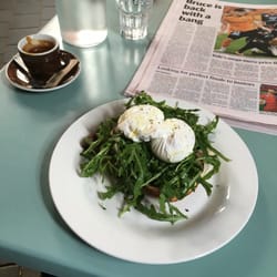 Modinetti - A very nice breakfast, the mushroom and rocket combo are a real treat. Decent coffee too and great outdoor area.