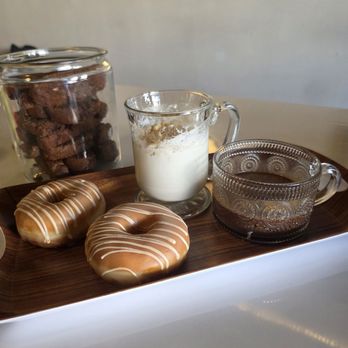 Ooh La La Donuts - Donuts Near Me - Vancouver, British Columbia