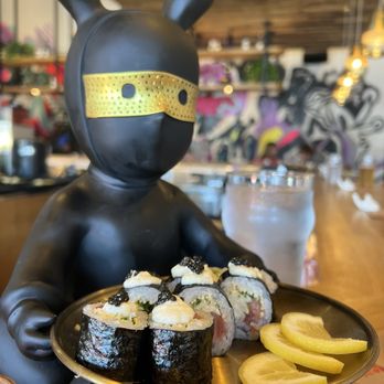 Temaki Bar Sushi - Sushi Bars Near Me - Encinitas, California