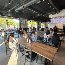 bb.q Chicken