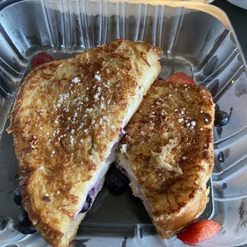 Wild Eggs - Stuffed French toast without the toppings - Breakfast & Brunch Near Me - Graymoor-Devondale, Kentucky Wild Eggs - Stuffed French toast without the toppings - Breakfast & Brunch Near Me - Graymoor-Devondale, Kentucky