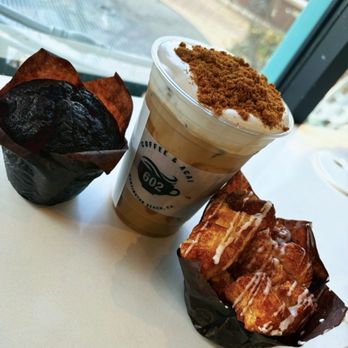 602 Coffee & Acai - Coffee & Tea Near Me - Huntington Beach, California