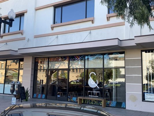 Sip & Sonder by null