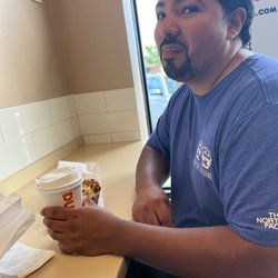 Dunkin' - Coffee crumb cake