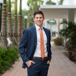 Harry E Robbins Associates - Derek Robbins - Realtor