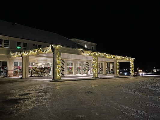 Mammoth Hot Springs Hotel & Cabins by null