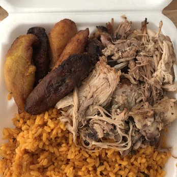Lechonera El Barrio - a meal in a styrofoam container - Desserts Near Me - Ocoee, Florida