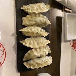Sushi 2020 - Mandu - Steamed