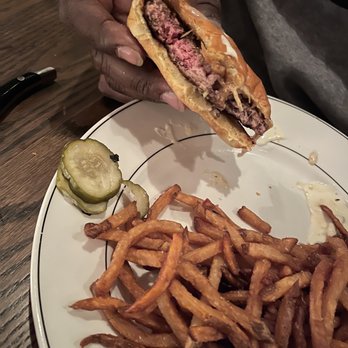 Pub & Kitchen - Burger. Hubby liked it! - Pubs Near Me - Philadelphia, Pennsylvania Pub & Kitchen - Burger. Hubby liked it! - Pubs Near Me - Philadelphia, Pennsylvania