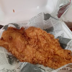 Champion Beach House & Bar - Huge delicious fish!