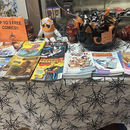 Halloween freebies and goodie bags (1 per customer)