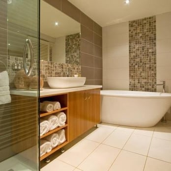 Graham's & Son Interiors - a modern bathroom - Shades & Blinds Near Me - Cambridge, Ontario