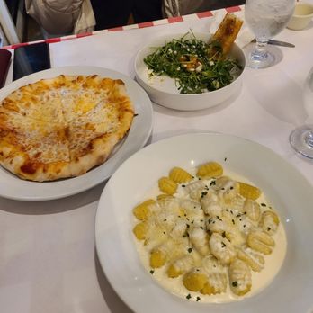 Danino’s Trattoria - Pizza Near Me - Orlando, Florida Danino’s Trattoria - Pizza Near Me - Orlando, Florida
