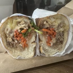 The fat and oil from the pork belly upset my stomach