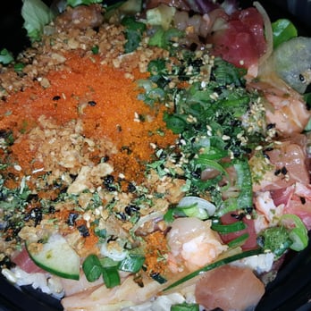 Uroko Poke - Pretty much everything and the kitchen sink. - Japanese Near Me - Costa Mesa, California