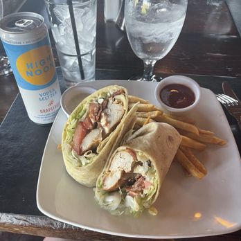 Dismal River Club II - Chicken Cesar Wrap from Buffalo Bill's - Golf Near Me - Mullen, Nebraska