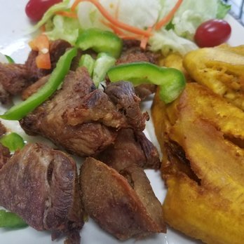 Le Poulet Chic - Griot - Haitian Near Me - North Miami Beach, Florida Le Poulet Chic - Griot - Haitian Near Me - North Miami Beach, Florida