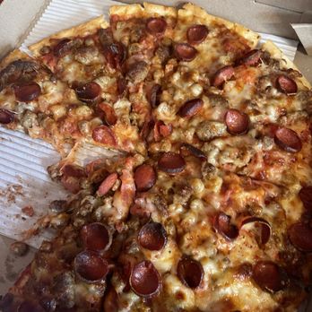 Brick Oven Pizza - Harrison - The BUBBA'S LARGE pizza - Pizza Near Me - Harrison, Arkansas