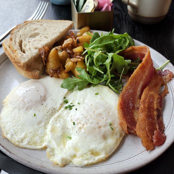 Fleeting - Classic Breakfast! Perfection - Southern Near Me - Savannah, Georgia Fleeting - Classic Breakfast! Perfection - Southern Near Me - Savannah, Georgia