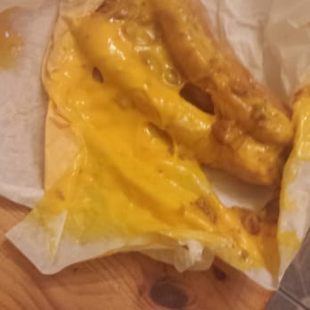Donald's Famous Hot Dogs - After I clean it up, and barely any chilli. It was so gross who would eat this no refuse available. - Hot Dogs Near Me - Chicago, Illinois