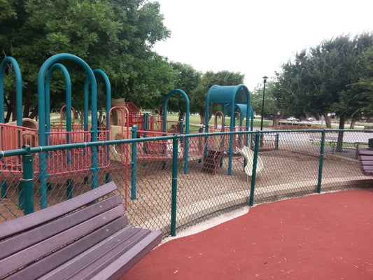 Oscar Rose Park by null