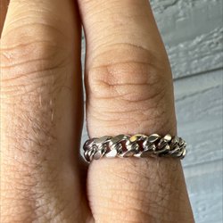 Julianne's - The ring made out of the extra links from sizing my 24in down to a 21in Love it!!!!!!