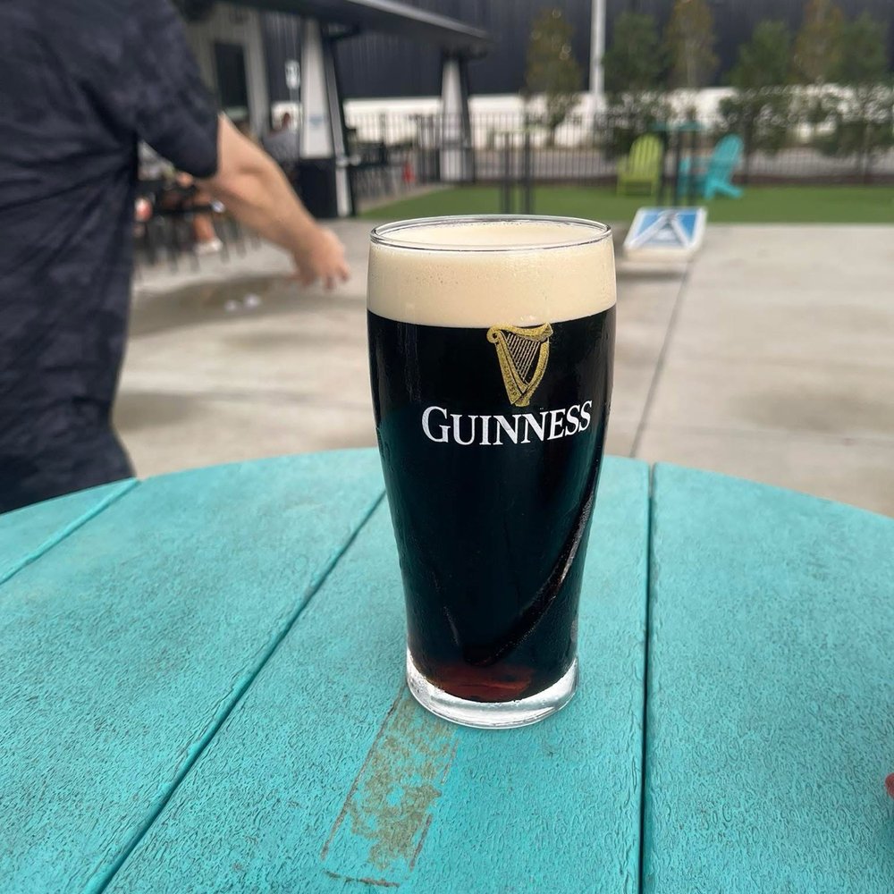 V Pizza + Flask & Cannon - Guinness stout beer - Pizza Near Me - St. Augustine, Florida V Pizza + Flask & Cannon - Guinness stout beer - Pizza Near Me - St. Augustine, Florida