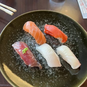 Shiro's - Sushi Bars Near Me - Seattle, Washington
