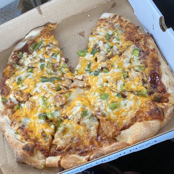 Pizza Di Roma And Pasta - BBQ Chicken Pizza - Pizza Near Me - Martin, Tennessee Pizza Di Roma And Pasta - BBQ Chicken Pizza - Pizza Near Me - Martin, Tennessee
