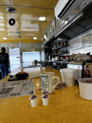 Fezz's Community Diner by null